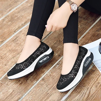 2023 Женская спортивная обувь на платформе, сетчатые легкие дышащие кроссовки для бега, большие размеры, однотонные Универсальные Zapatos Mujer